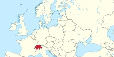Kaart van de wereld met zwitserland gemarkeerd